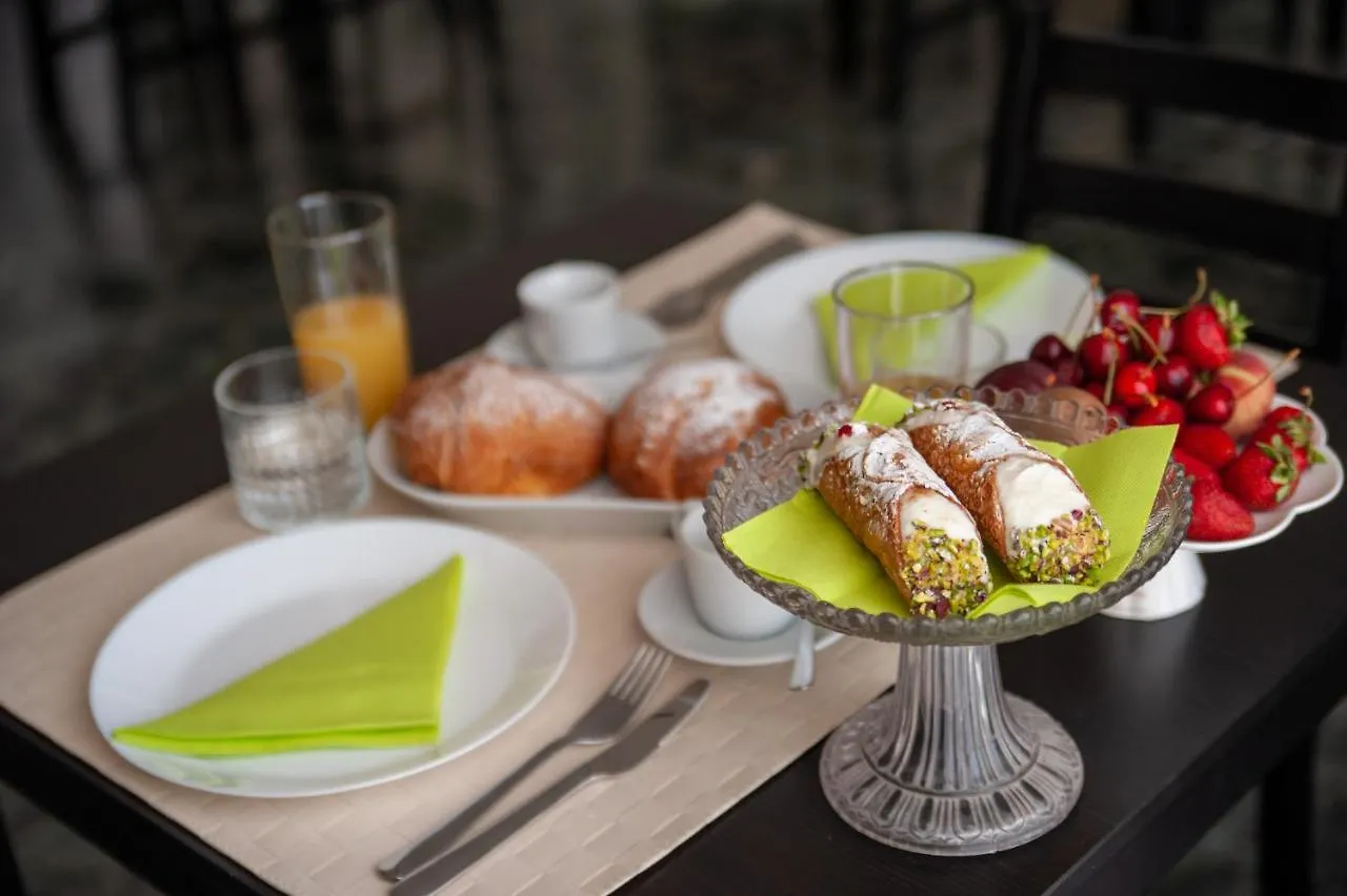 Bed & Breakfast Casa Del Marchese B&B Riposto